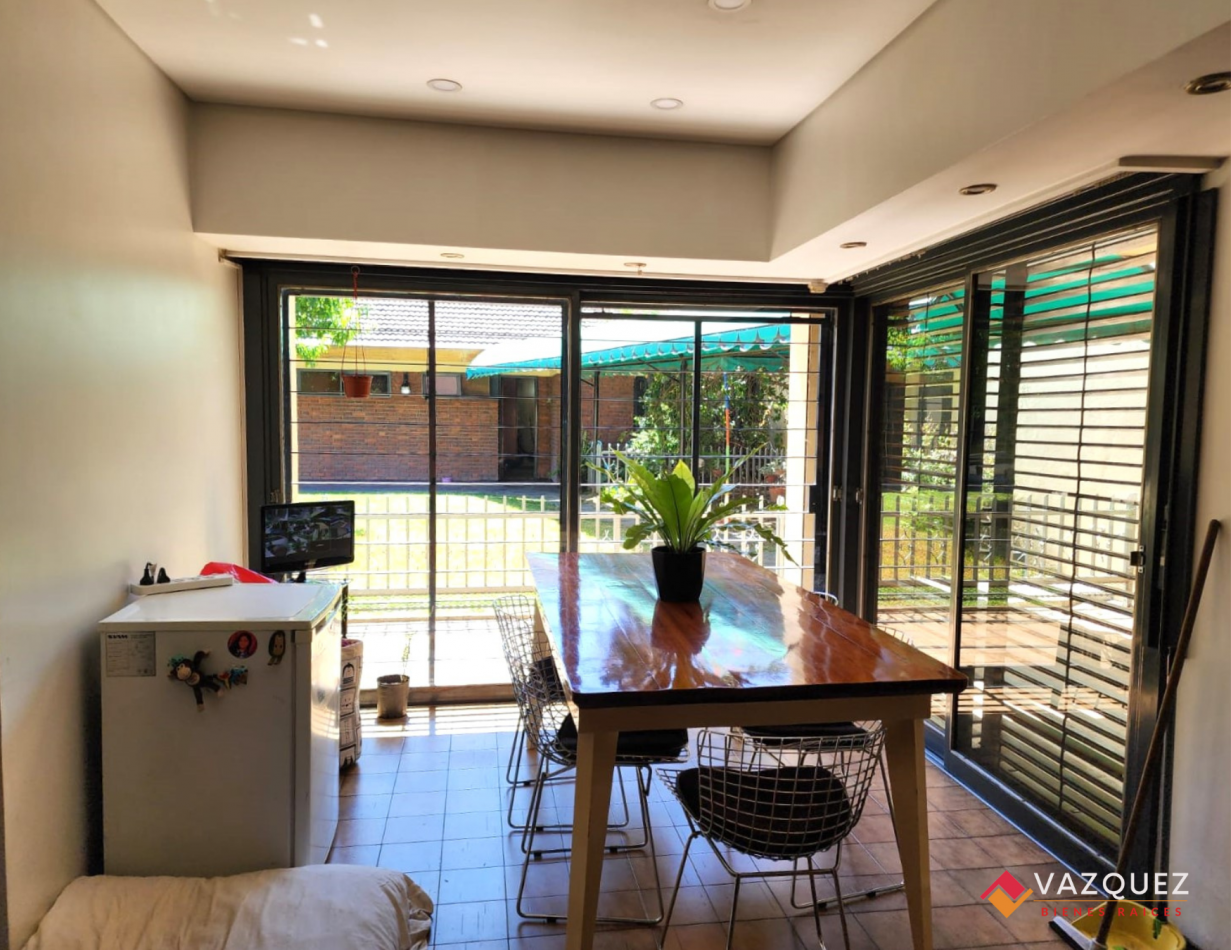 Majestuoso Chalet Simbolo de San Justo