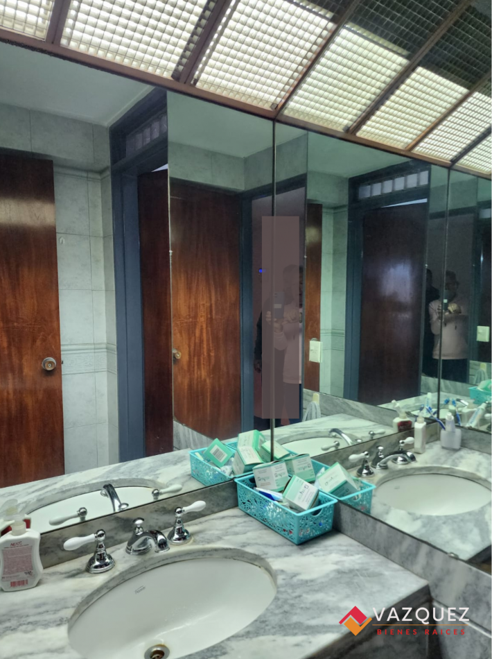 Majestuoso Chalet Simbolo de San Justo