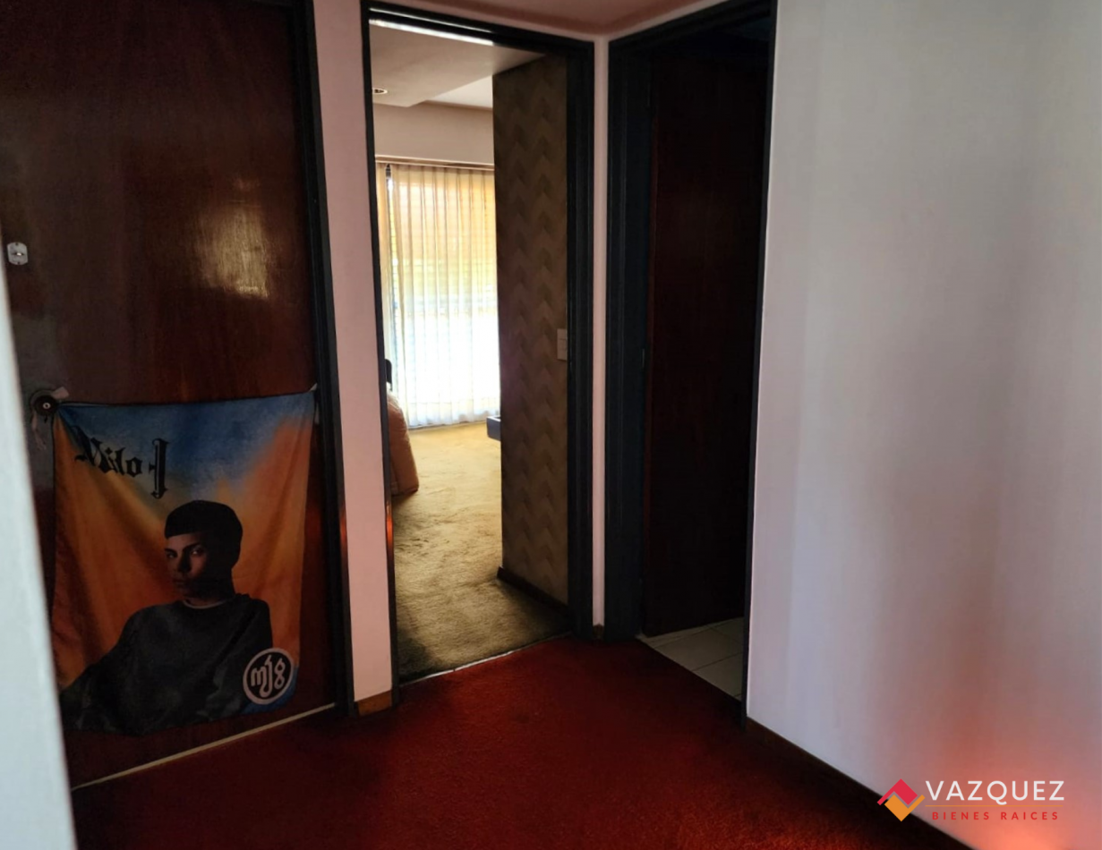 Majestuoso Chalet Simbolo de San Justo