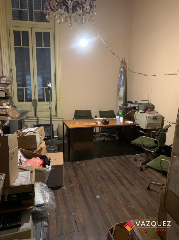 Pequeña Mansion de Estilo en Constitucion 