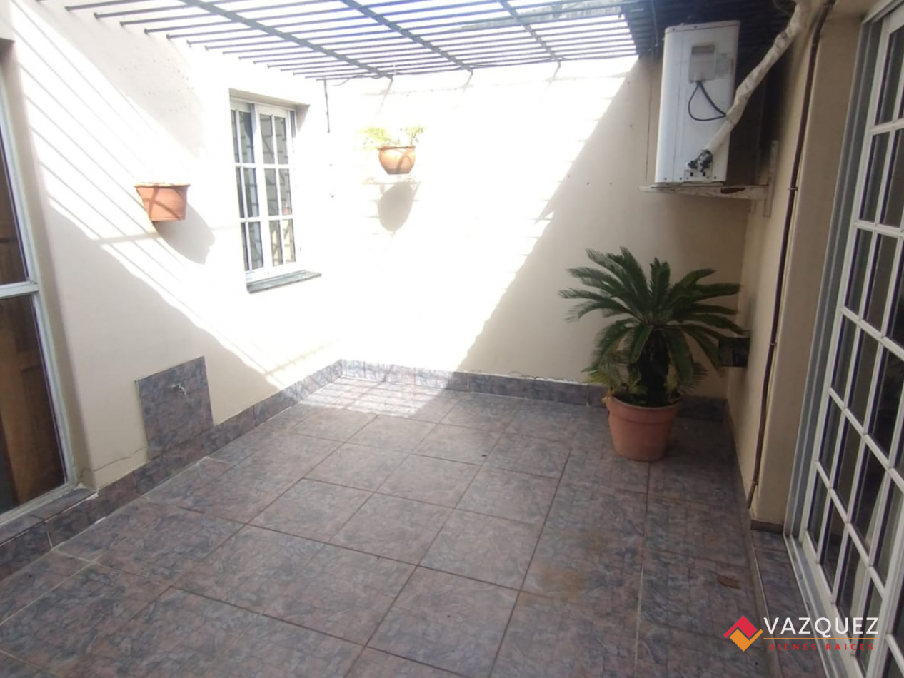 Piso Independiente 4 Ambientes con Garage en La Tablada