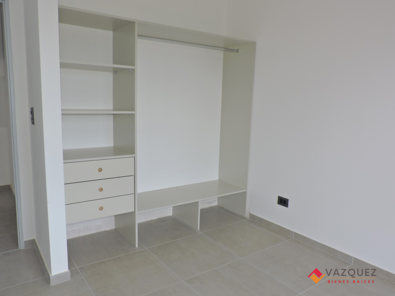 Departamento 2 ambientes con Cochera A