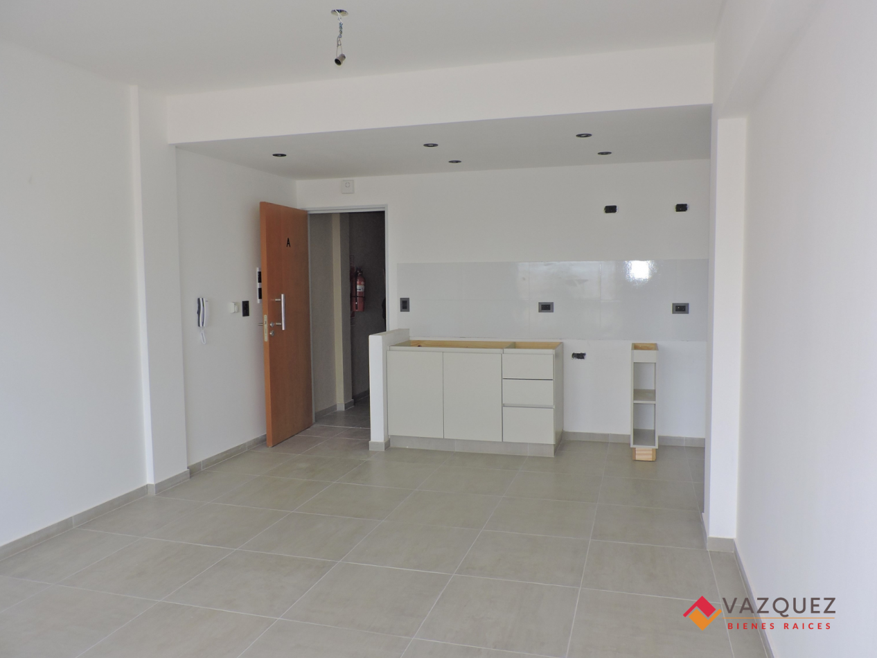 Departamento 2 ambientes con Cochera A