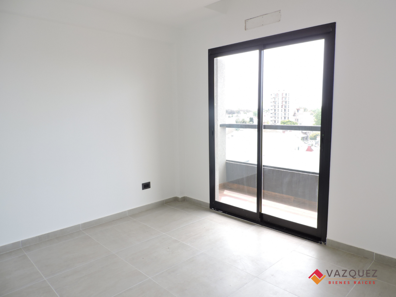 Departamento 2 ambientes en Duplex 6A