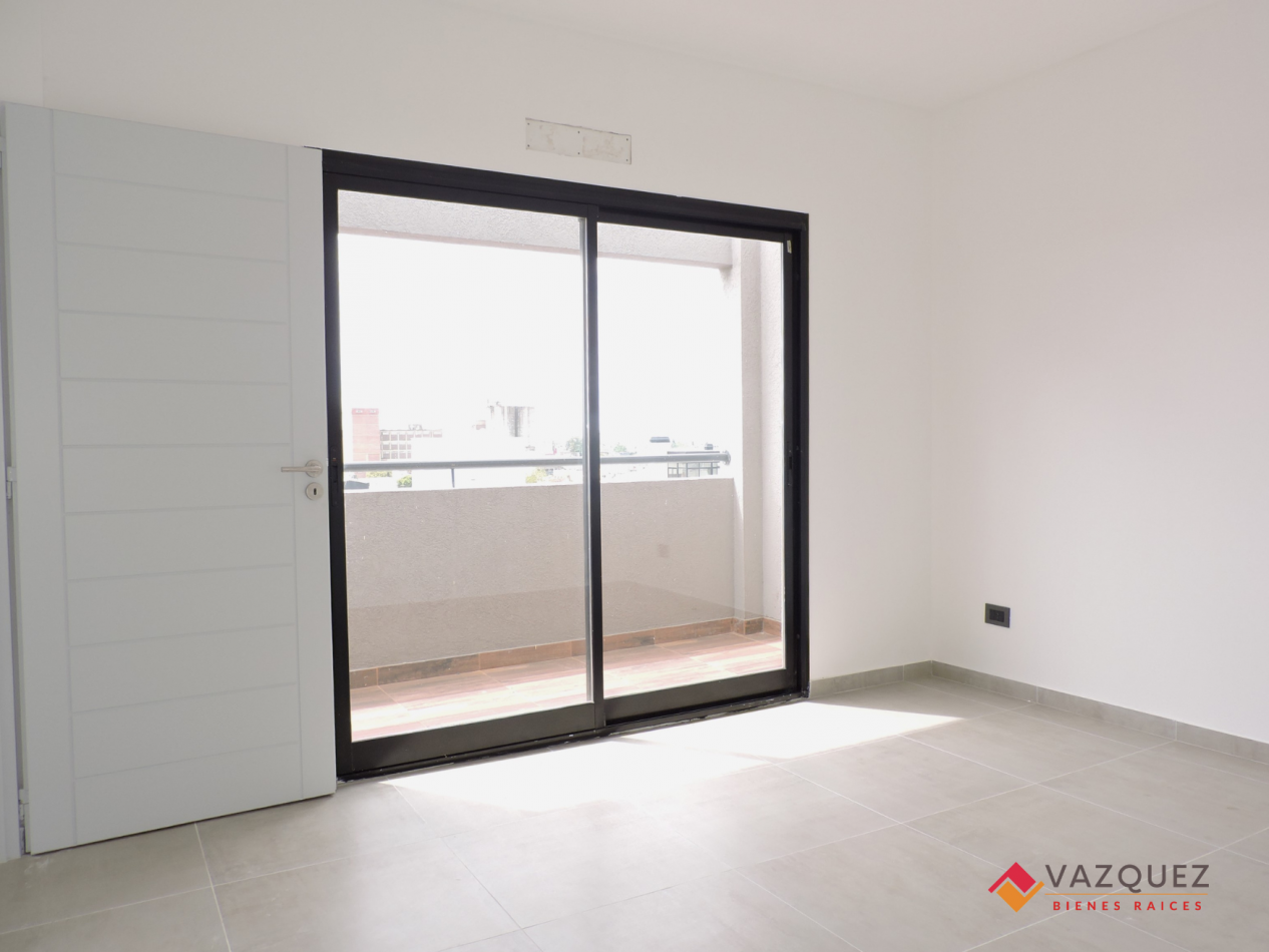 Departamento 2 ambientes en Duplex 6A